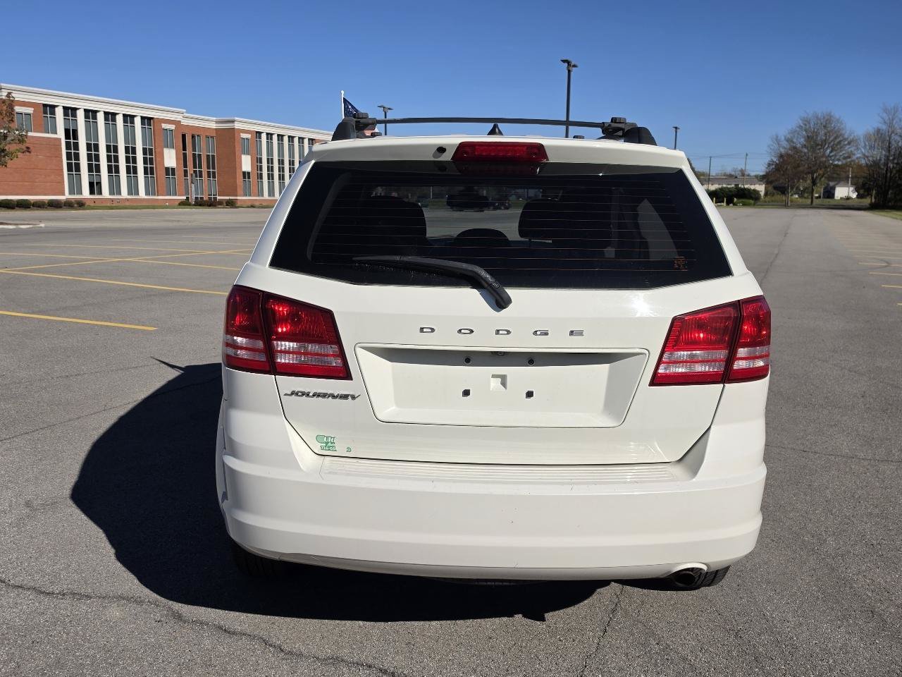 Used 2019 Dodge Journey SE FWD image 6