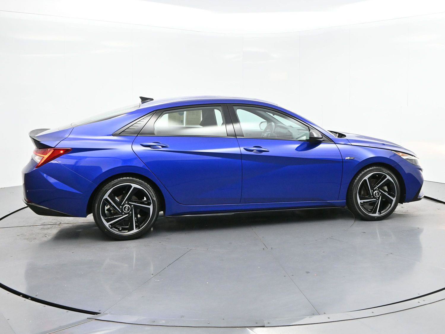 Used 2023 Hyundai Elantra N Line w/ Preferred Accessory Package FWD image 8