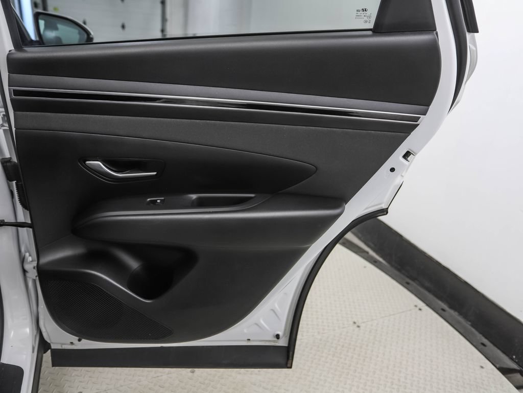 Used 2023 Hyundai Tucson SEL w/ Convenience Package AWD/4WD image 23