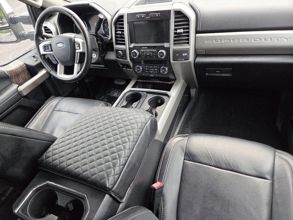 Used 2019 Ford F250 Lariat w/ Lariat Value Package AWD/4WD image 28