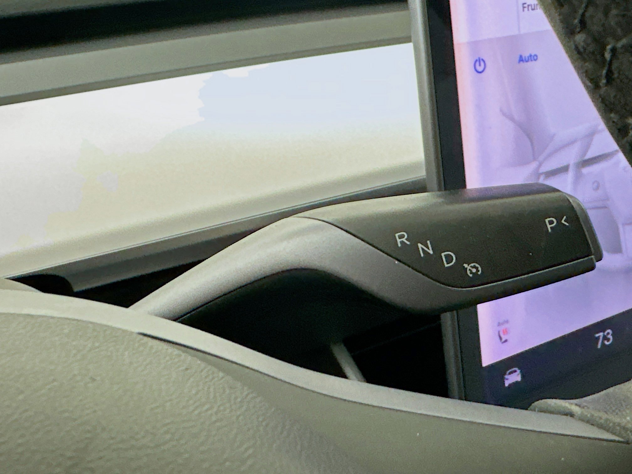 Used 2019 Tesla Model 3 Standard Range image 24