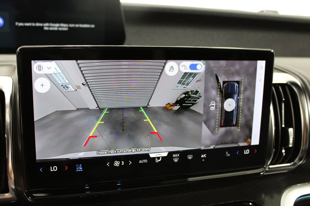 New 2025 Ford Expedition Platinum w/ Stealth Performance Package image 59