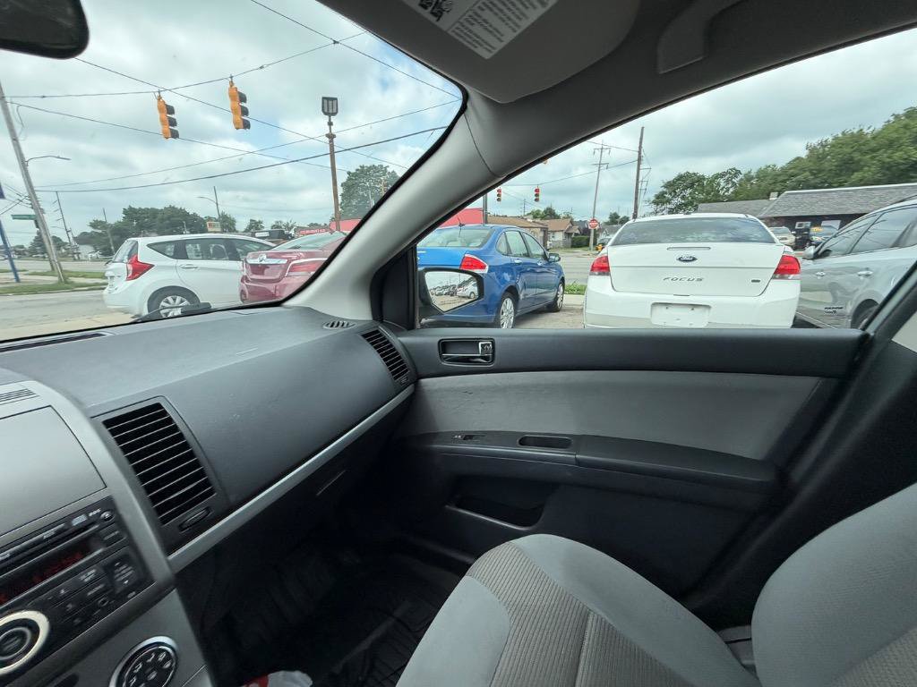 Used 2012 Nissan Sentra 2.0 S FWD image 21