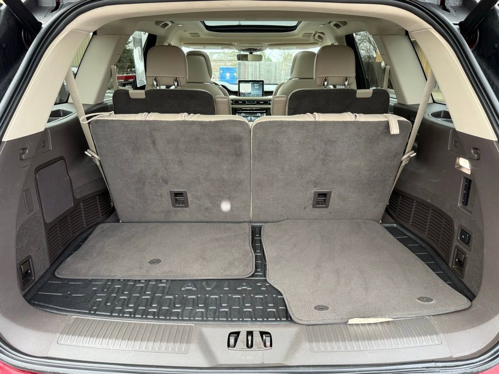 Used 2020 Lincoln Aviator Reserve w/ Equipment Group 202A AWD/4WD image 15
