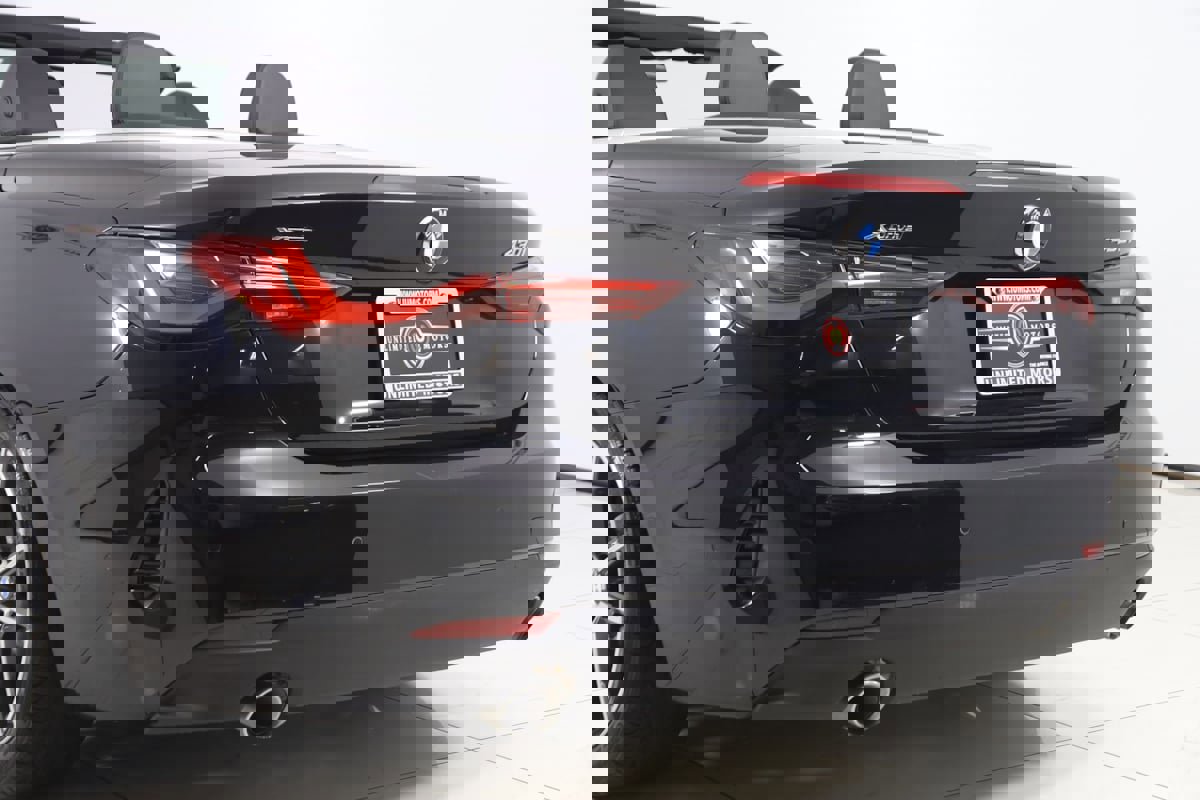 Used 2023 BMW 430i xDrive Convertible w/ Premium Package image 27