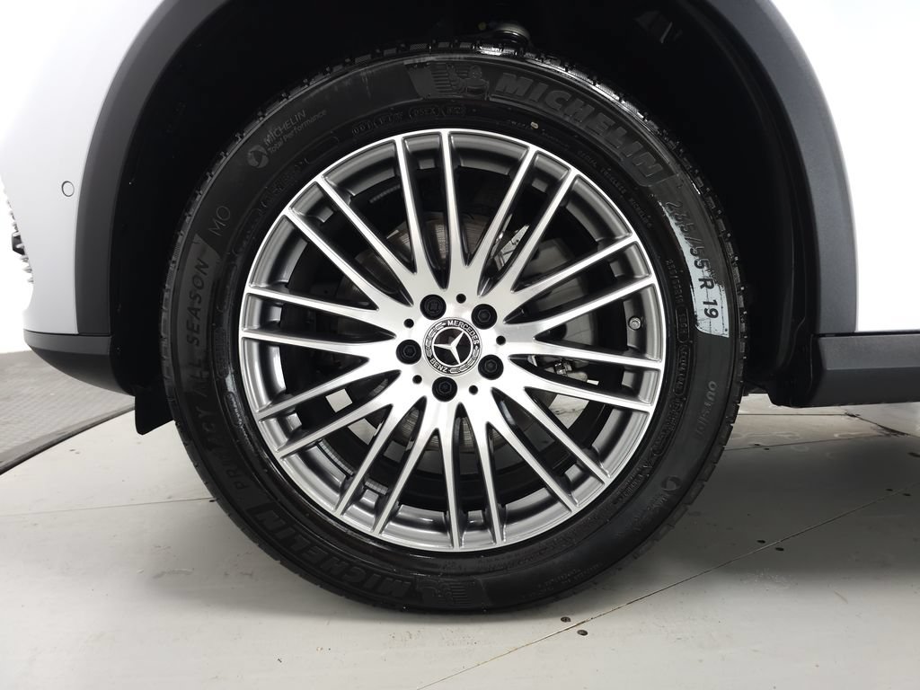Certified 2026 Mercedes-Benz GLC 300 4MATIC image 31