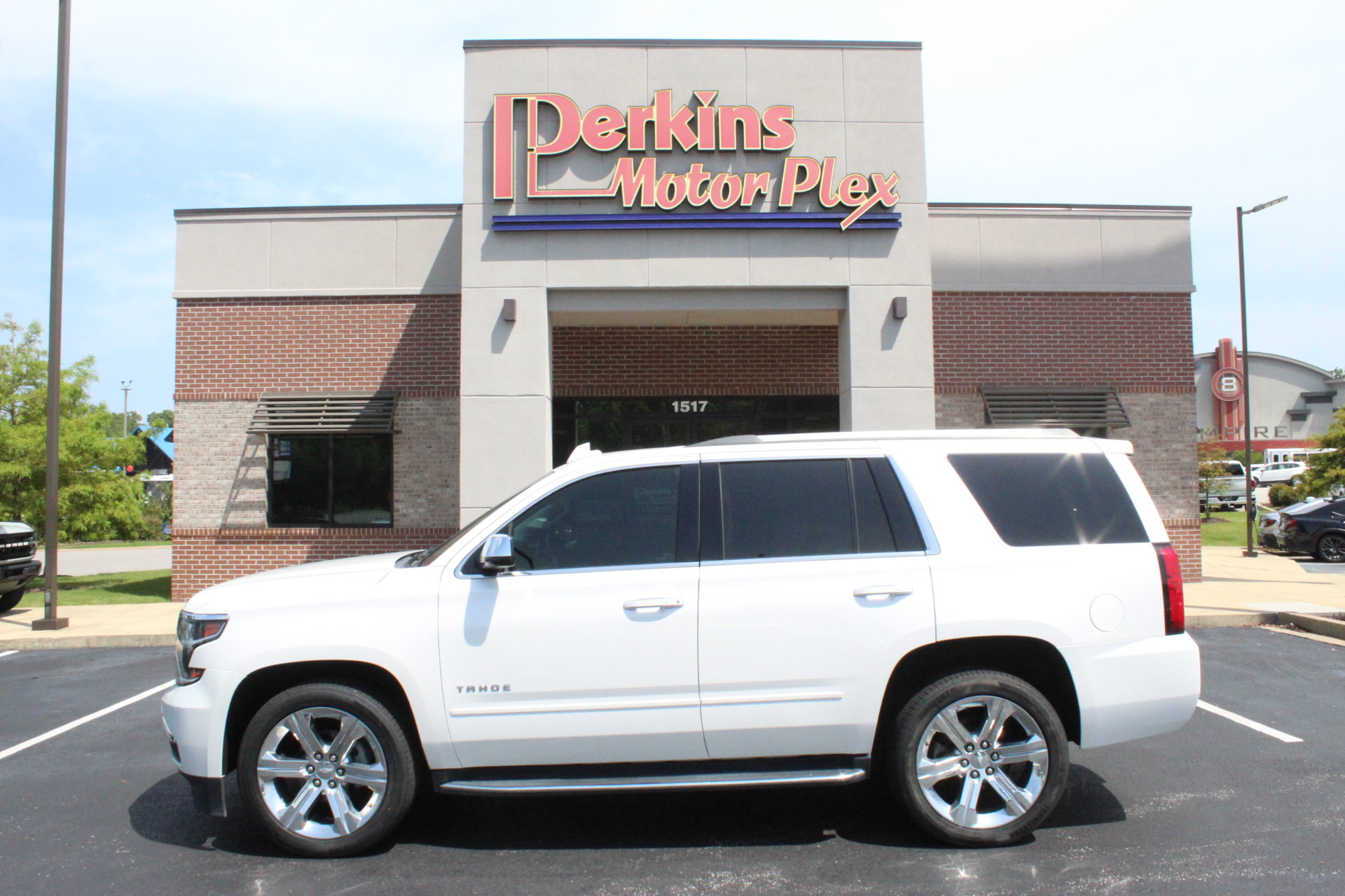 Used 2019 Chevrolet Tahoe Premier RWD image 9