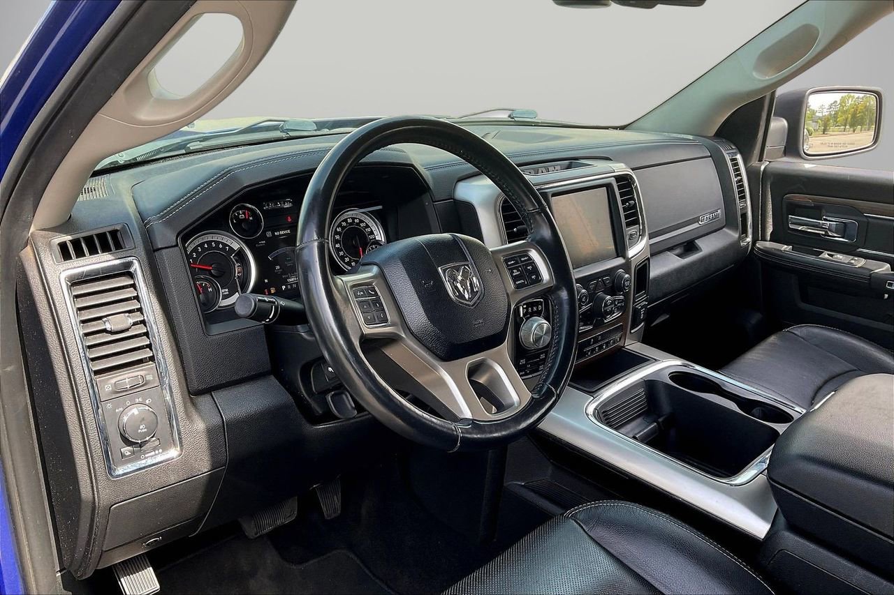 Used 2017 RAM 1500 Laramie image 20