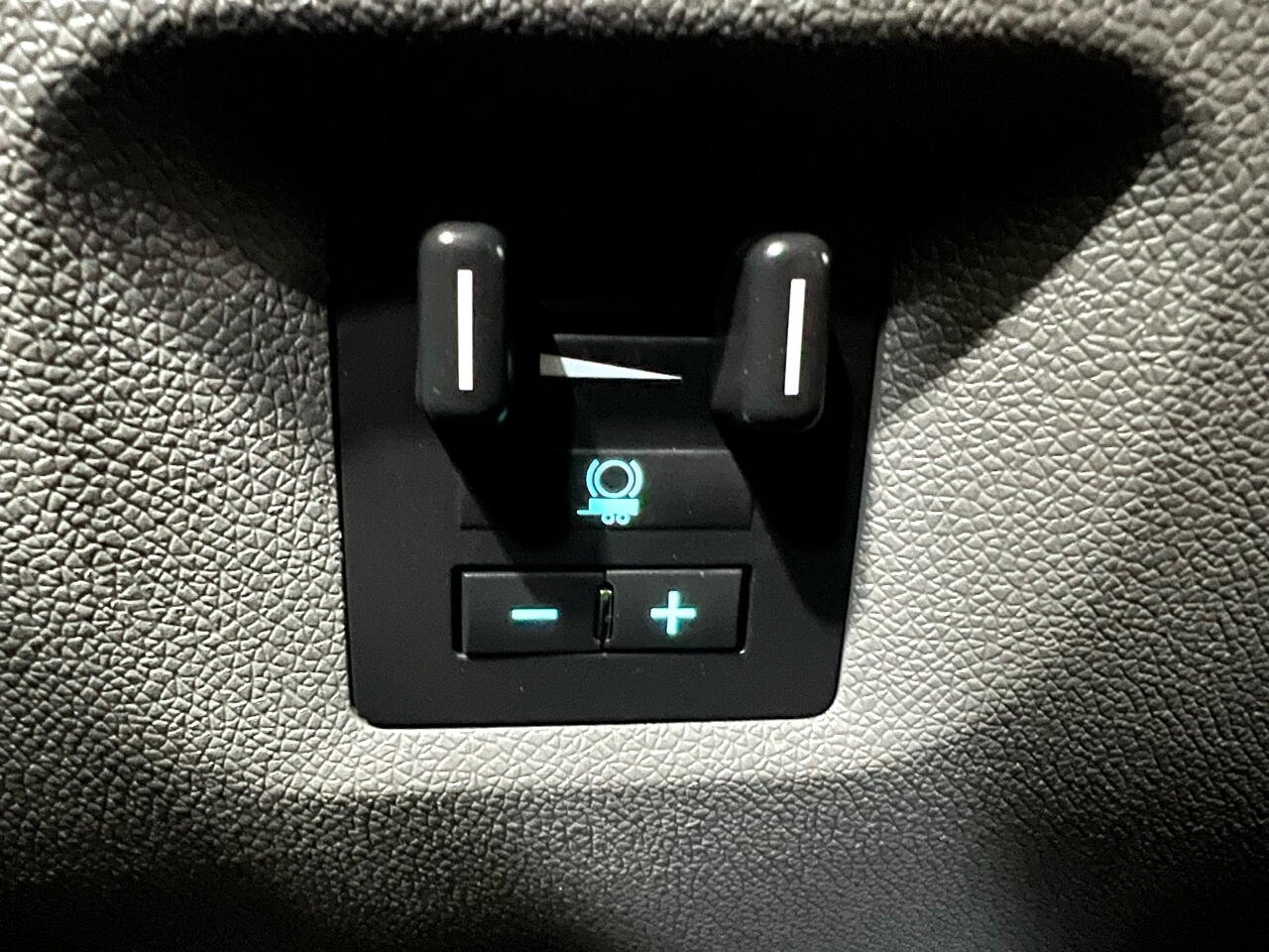 Used 2012 GMC Sierra 3500 W/T w/ Snow Plow Prep Package image 35