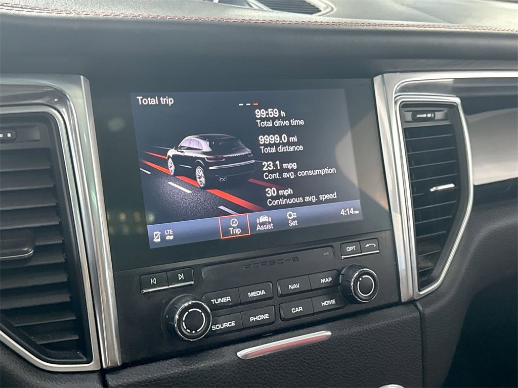 Used 2018 Porsche Macan Sport Edition image 19