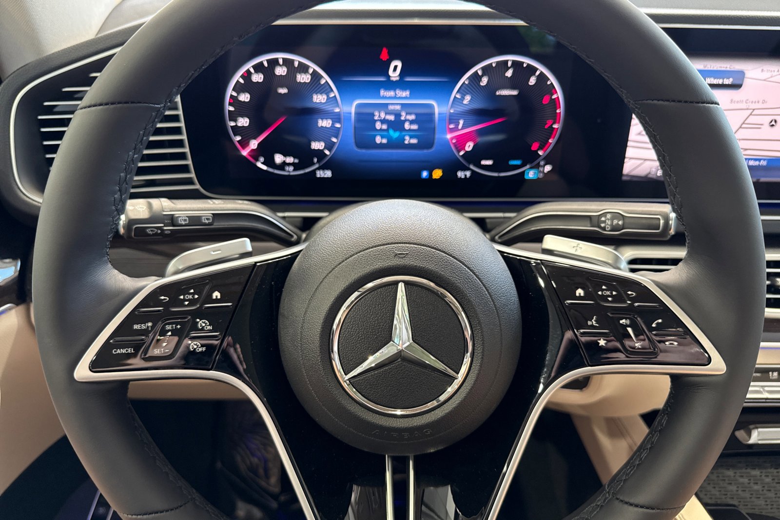 New 2026 Mercedes-Benz GLE 450 4MATIC image 24