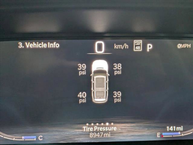 Used 2024 Jeep Grand Wagoneer L Series III image 11