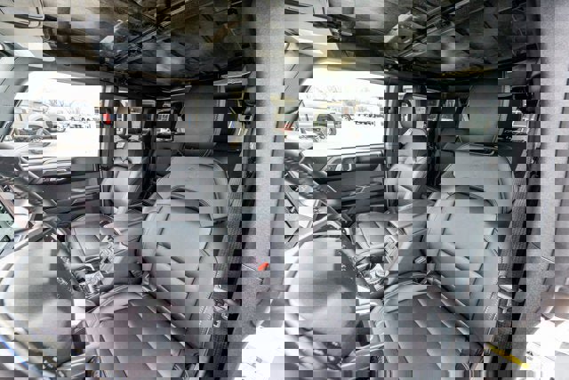 New 2025 Ford Bronco Outer Banks image 31