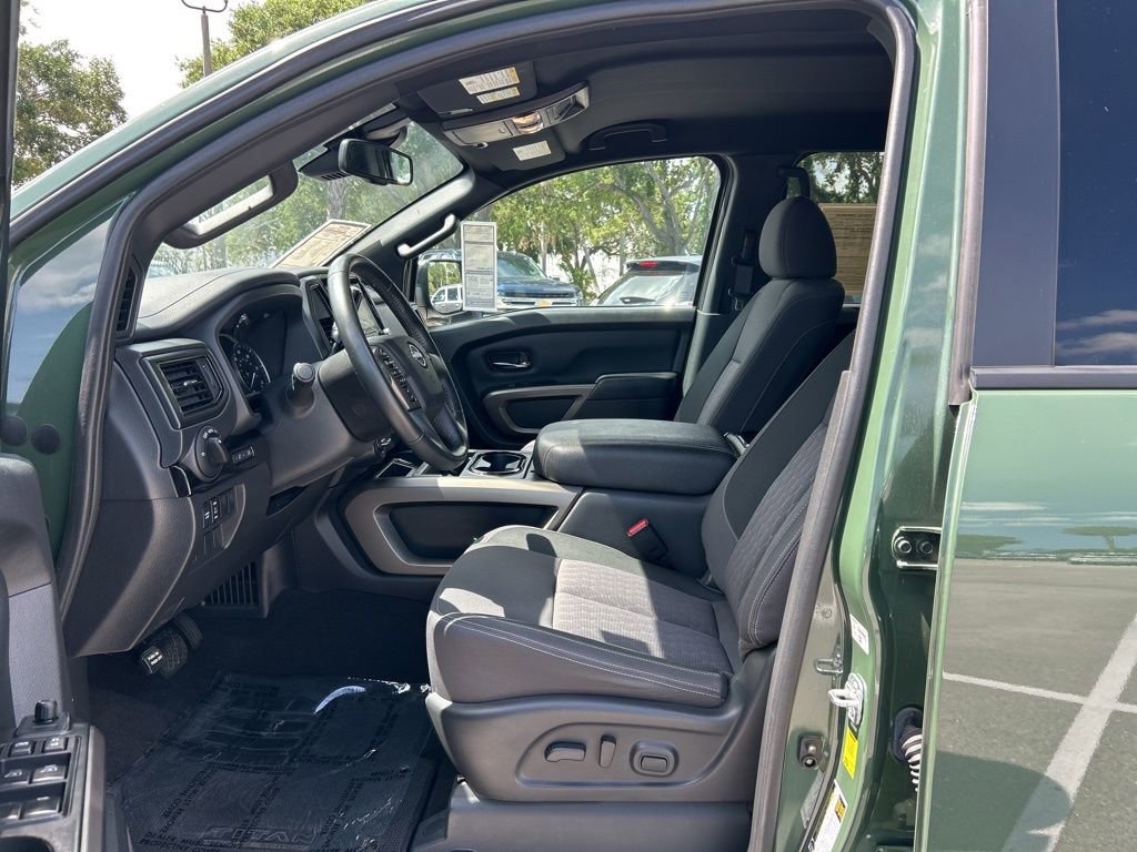 Certified 2024 Nissan Titan SV w/ SV Bronze Edition Package image 17