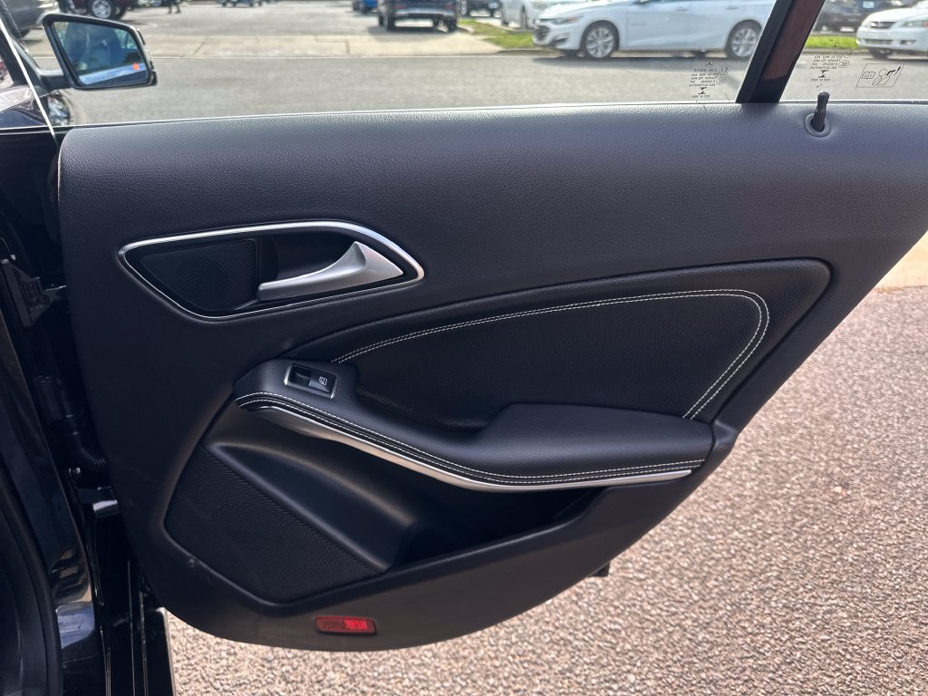 Used 2019 Mercedes-Benz CLA 250 4MATIC image 23