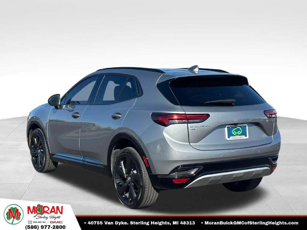Certified 2023 Buick Envision Essence w/ Sport Touring Package AWD/4WD image 3