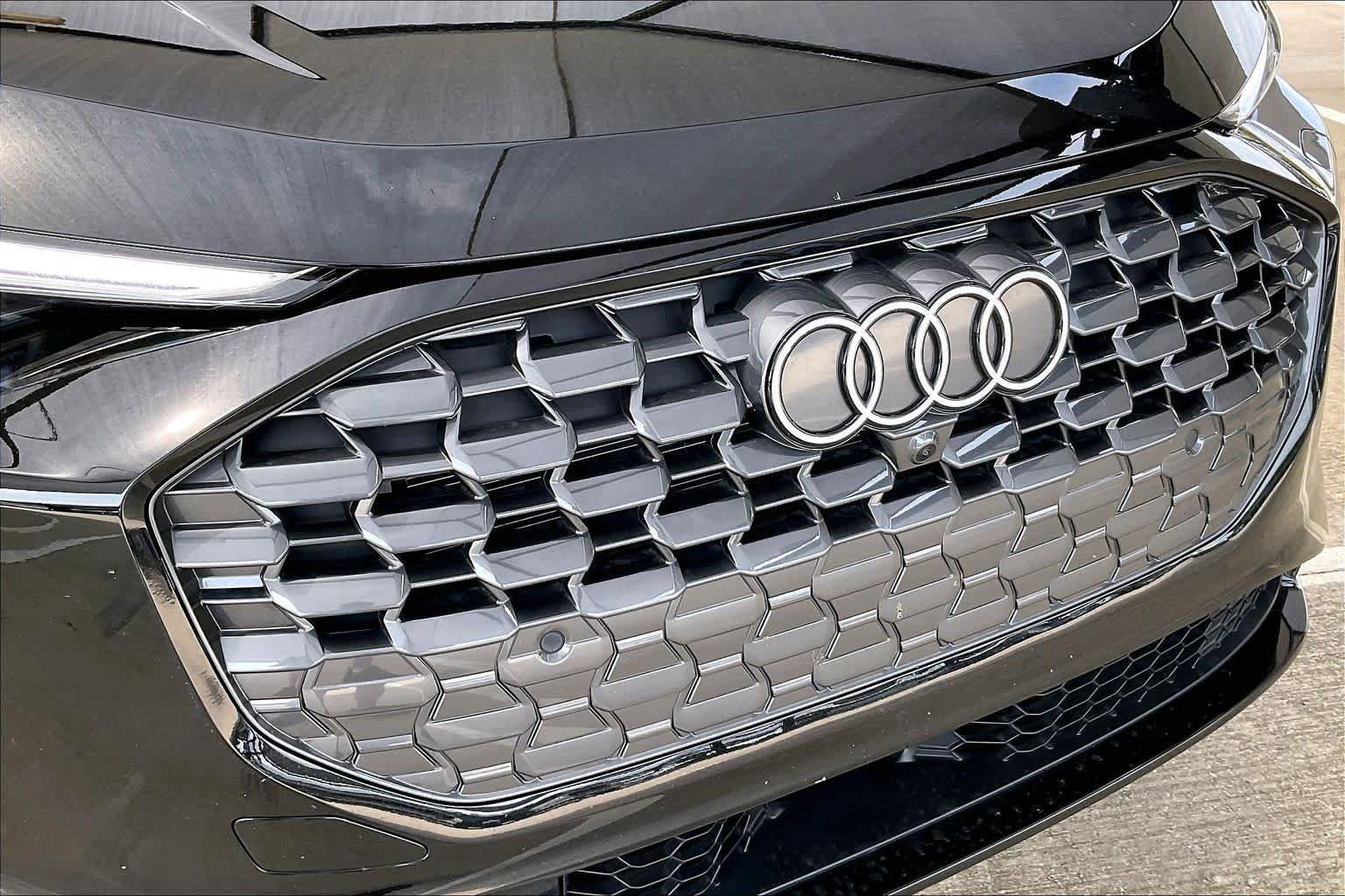 Used 2025 Audi Q5 Premium Plus w/ Premium Plus image 29