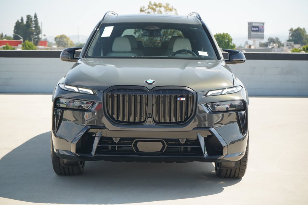 New 2027 BMW X7 M60i AWD/4WD image 2