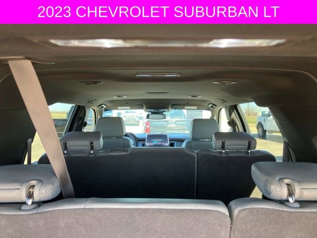 Used 2023 Chevrolet Suburban LT image 20