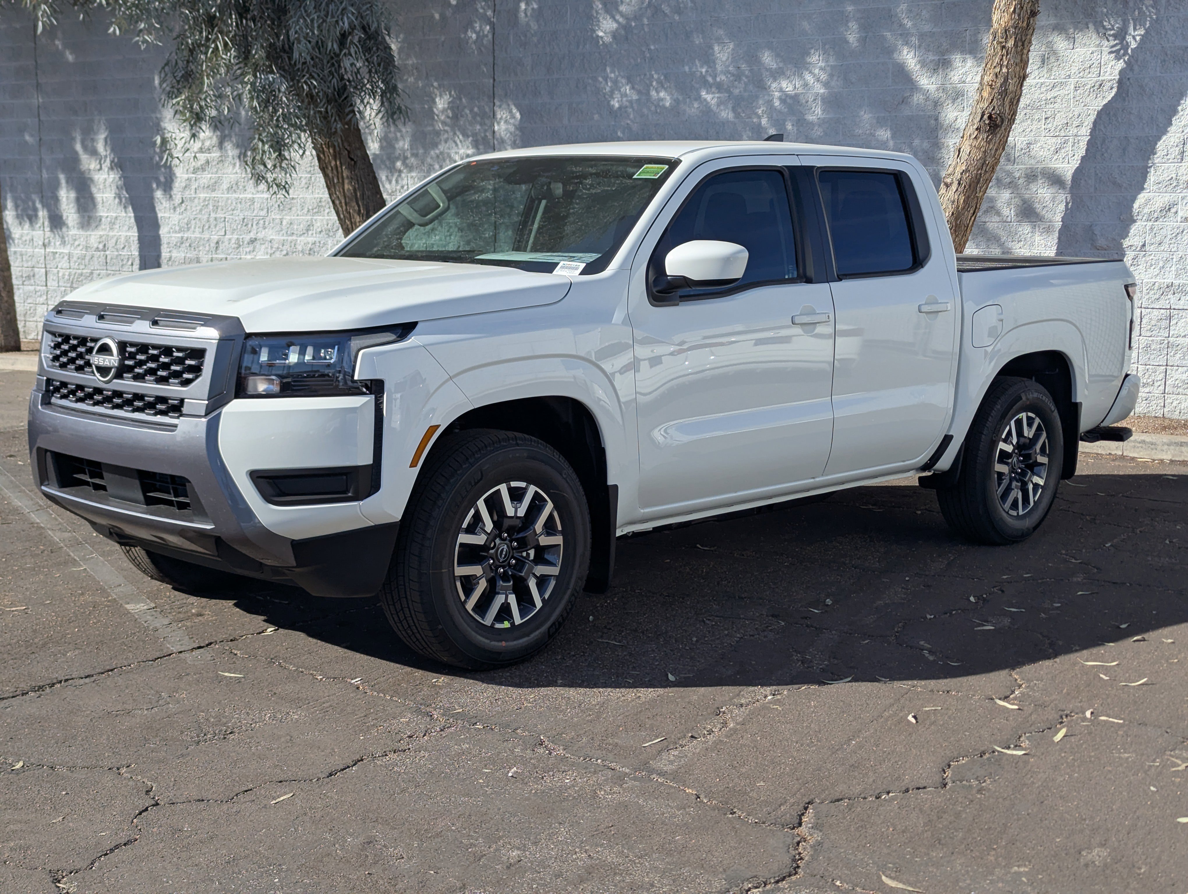 New 2026 Nissan Frontier SV image 5