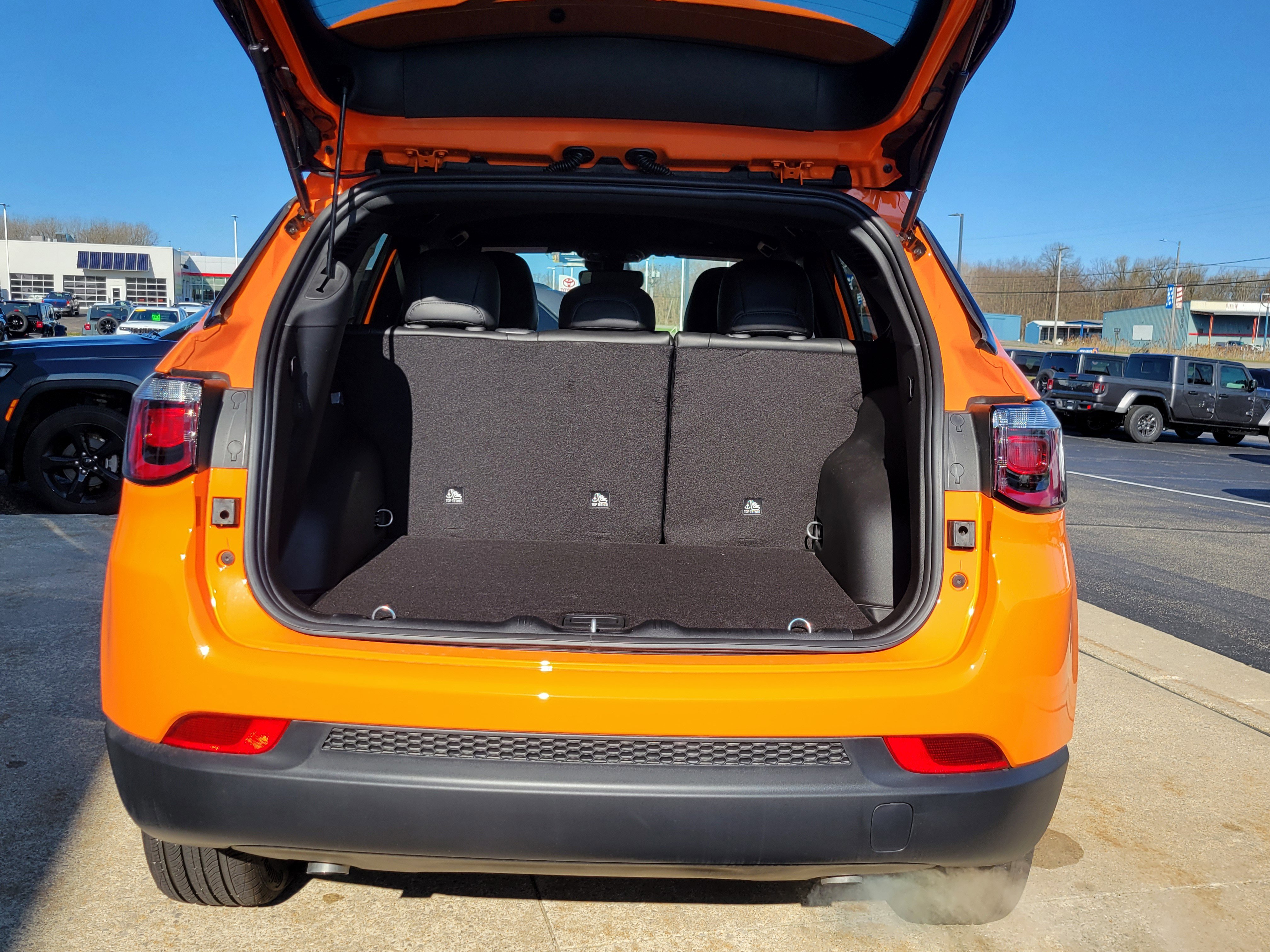 New 2026 Jeep Compass Latitude image 19