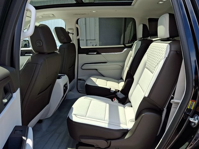 New 2026 GMC Acadia Denali w/ Super Cruise Package AWD/4WD image 6