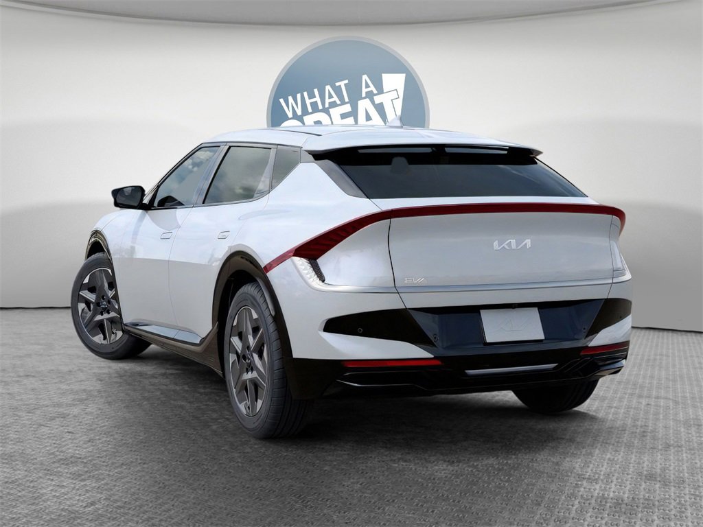 New 2025 Kia EV6 Light image 4