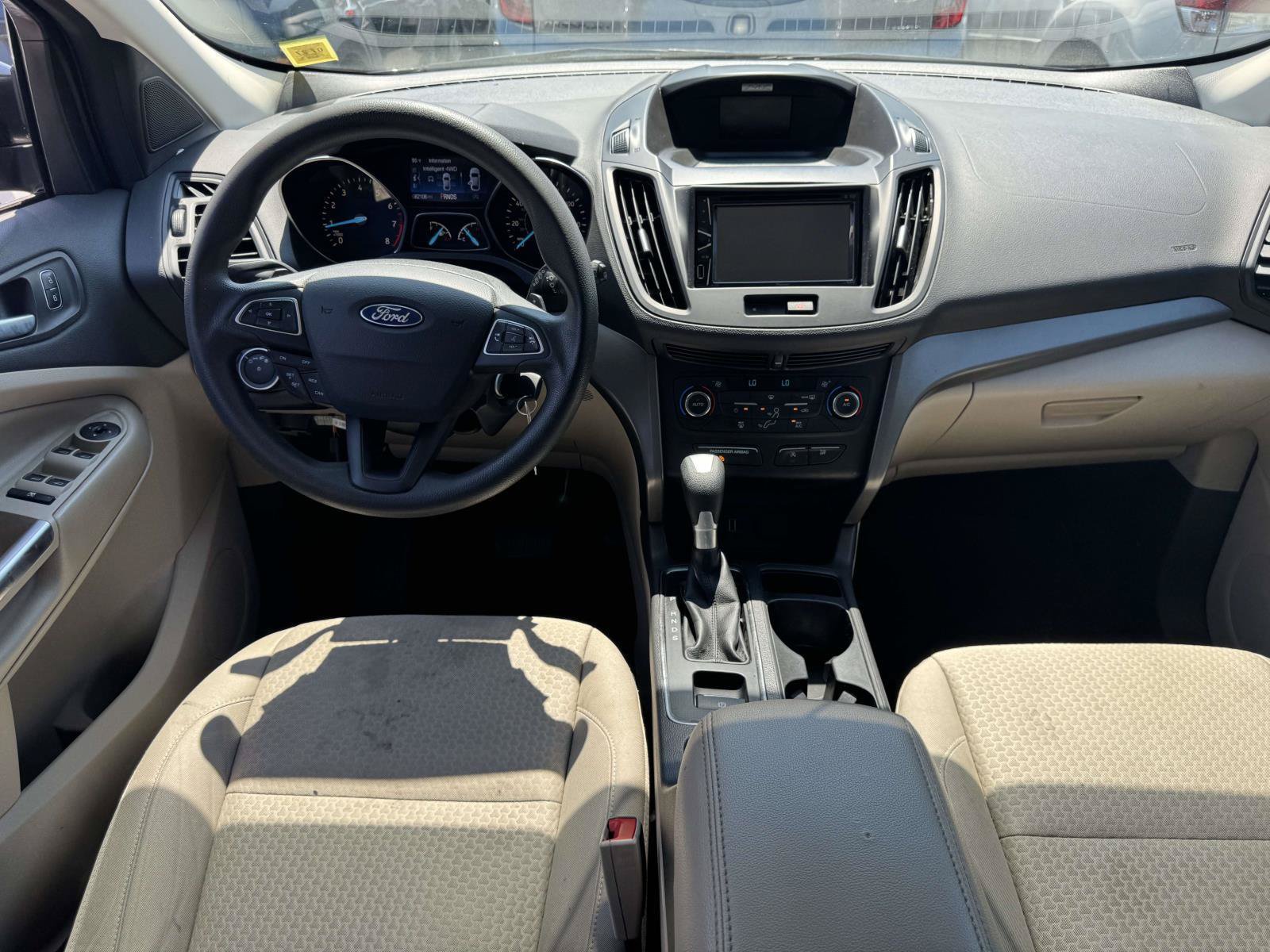 Used 2017 Ford Escape SE AWD/4WD image 10