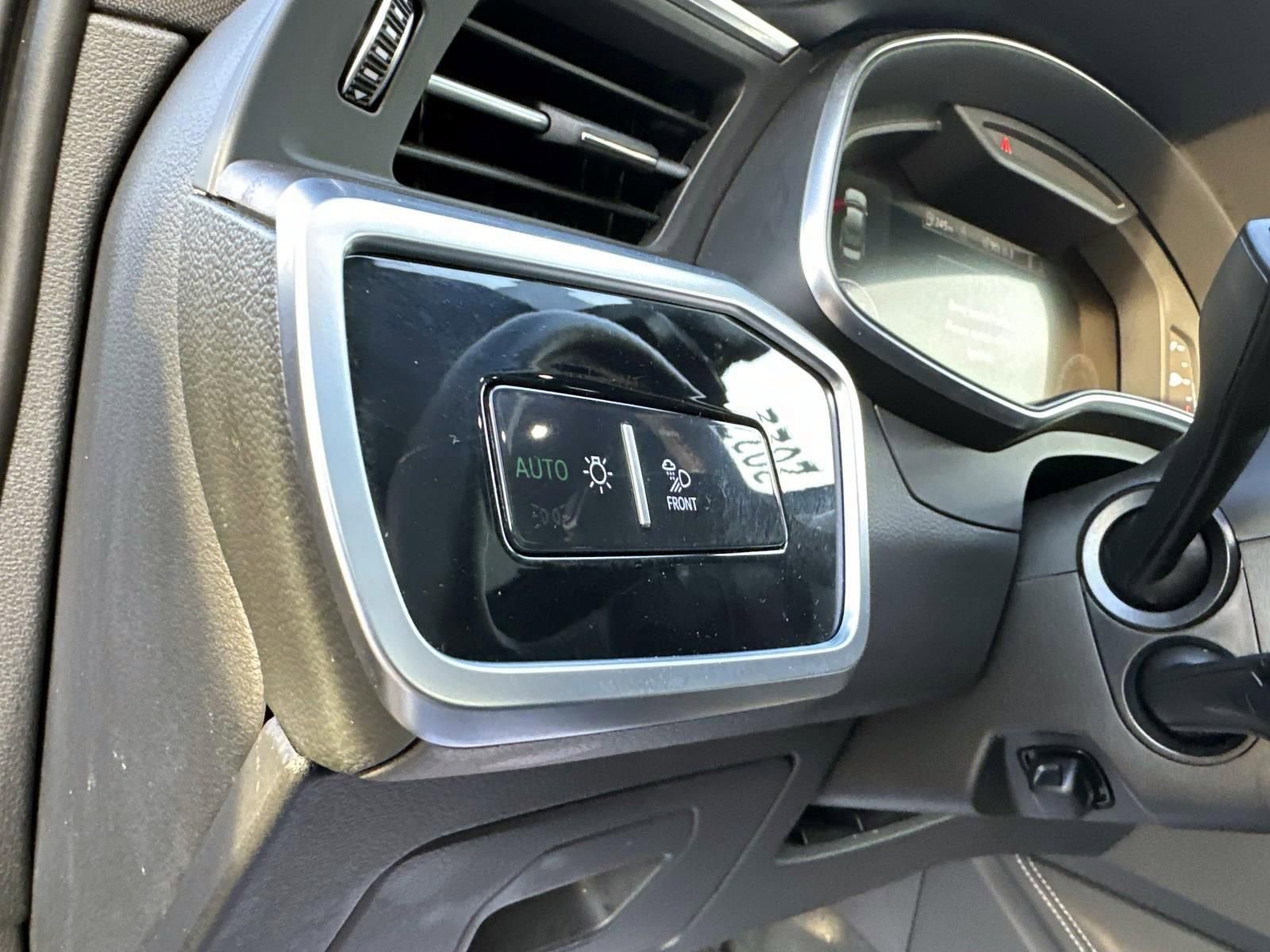 Used 2022 Audi A6 3.0T Prestige image 15