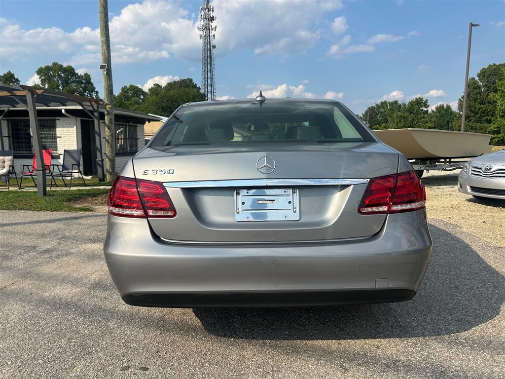 Used 2014 Mercedes-Benz E 350 Sedan image 4