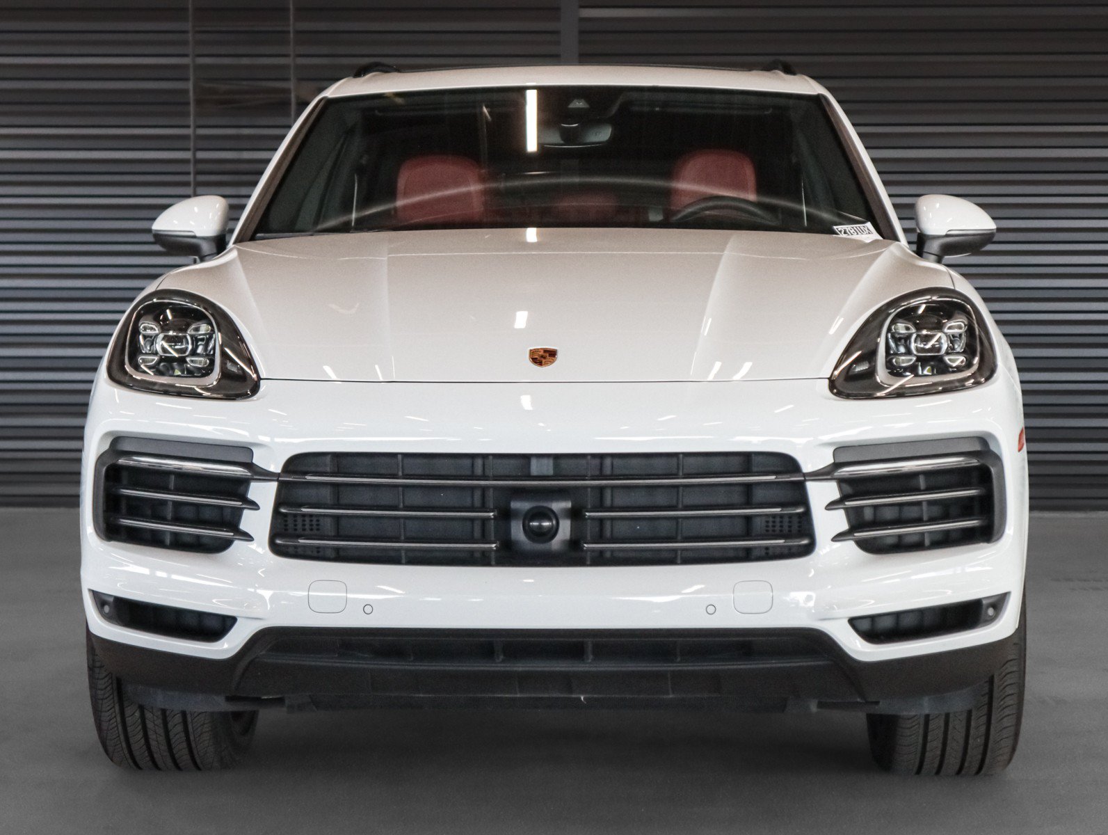 Certified 2023 Porsche Cayenne Platinum Edition AWD/4WD image 8