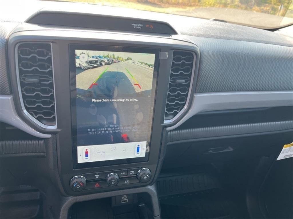 New 2025 Ford Ranger XL image 19