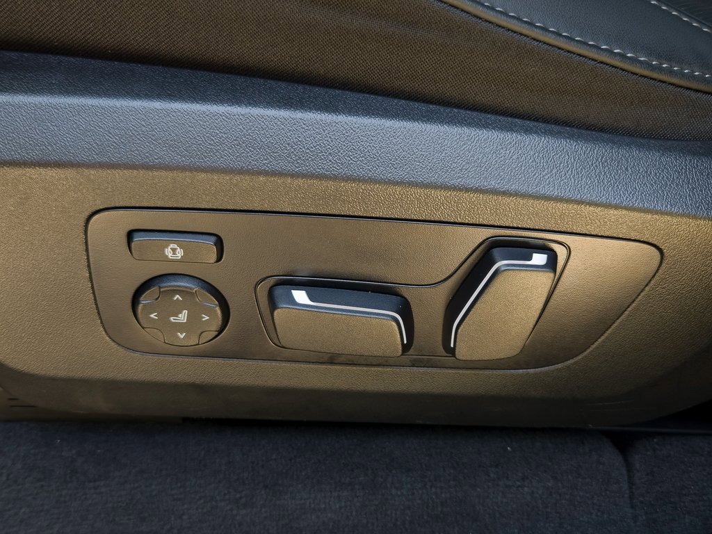 Used 2025 BMW X3 xDrive30i w/ Convenience Package image 11