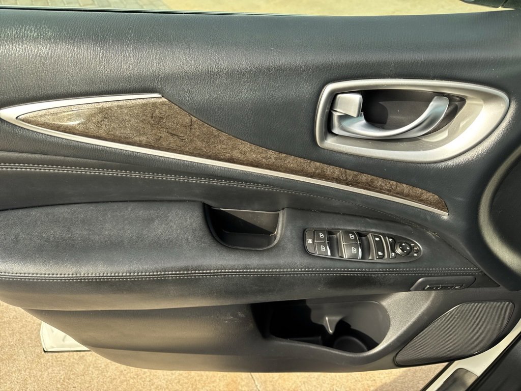 Used 2013 INFINITI JX35 Base w/ Premium Pkg image 21