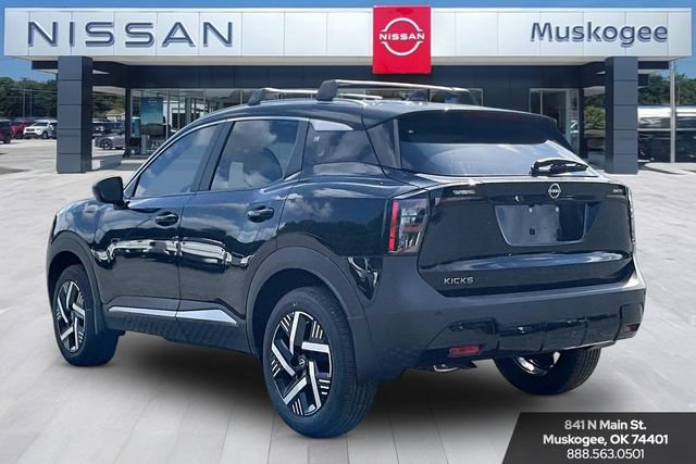 New 2026 Nissan Kicks SV w/ Cold Weather Package FWD image 3