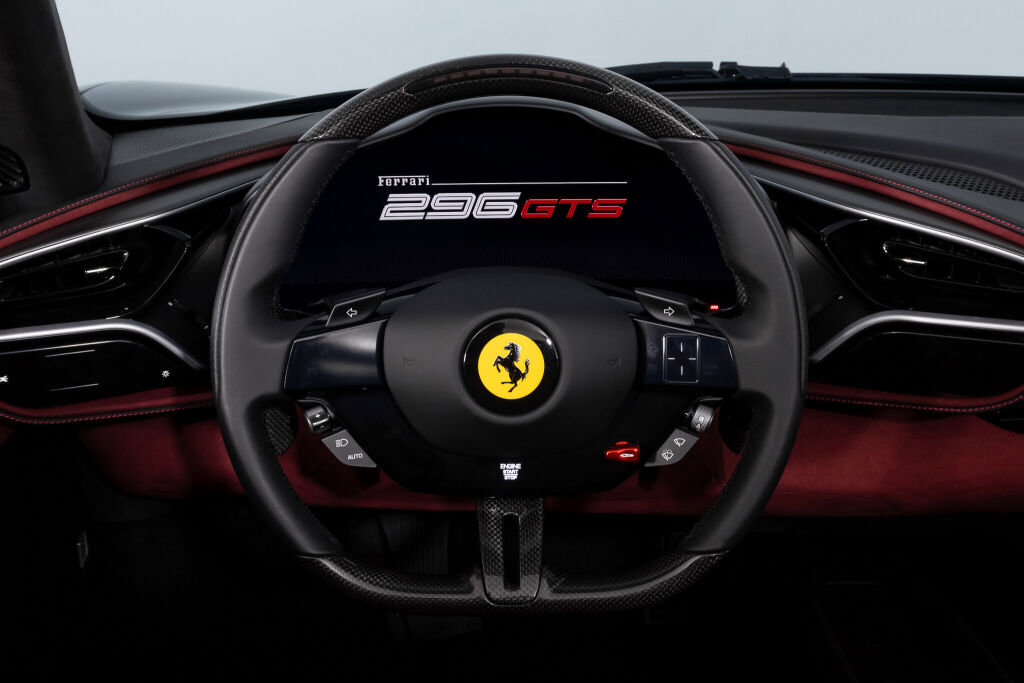 Used 2024 Ferrari 296 GTS RWD image 18