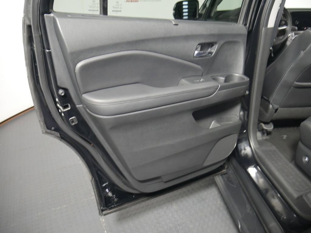 Used 2021 Honda Pilot EX-L image 13