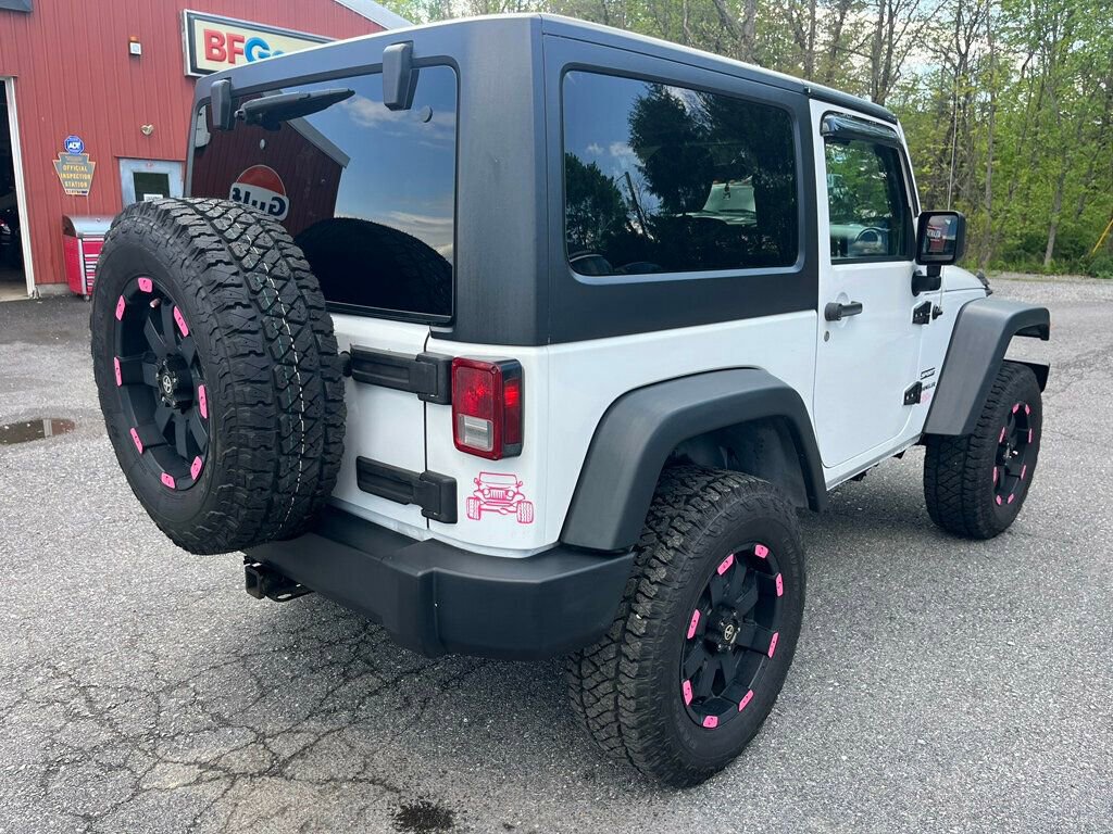 Used 2012 Jeep Wrangler Sport AWD/4WD image 3