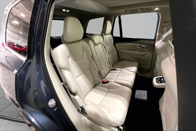 Certified 2024 Volvo XC90 T8 Ultimate w/ Protection Package Premier AWD/4WD image 30