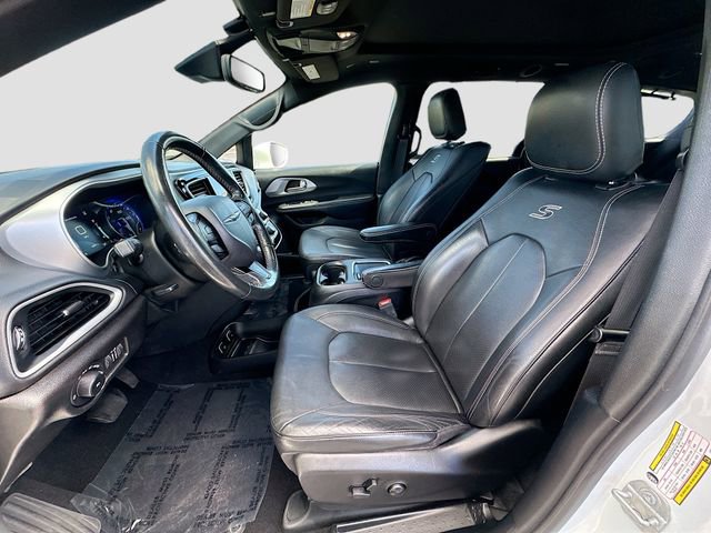 Used 2020 Chrysler Pacifica Touring-L Plus w/ Advanced Safetytec Group image 21