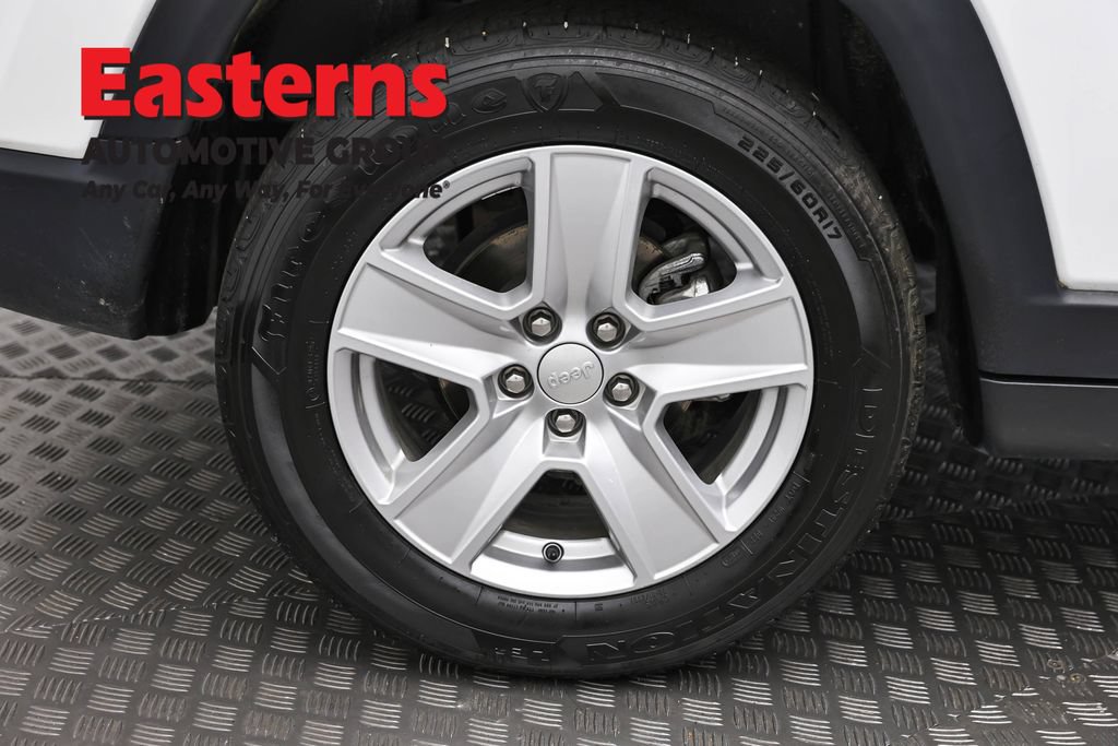 Used 2022 Jeep Compass Latitude w/ Convenience Group FWD image 30