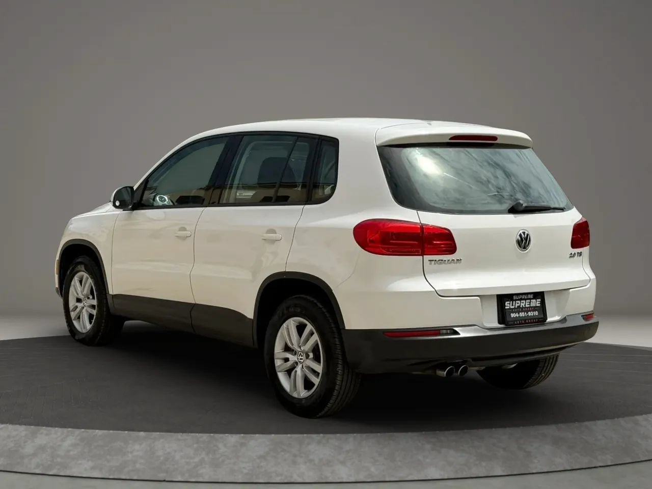 Used 2014 Volkswagen Tiguan S FWD image 5