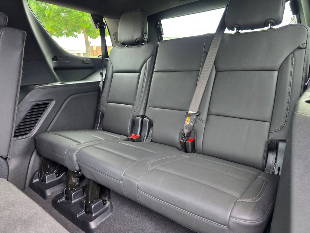 Used 2025 Chevrolet Tahoe LT AWD/4WD image 30