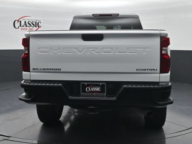 Used 2025 Chevrolet Silverado 2500 Custom w/ Custom Convenience Package AWD/4WD image 8