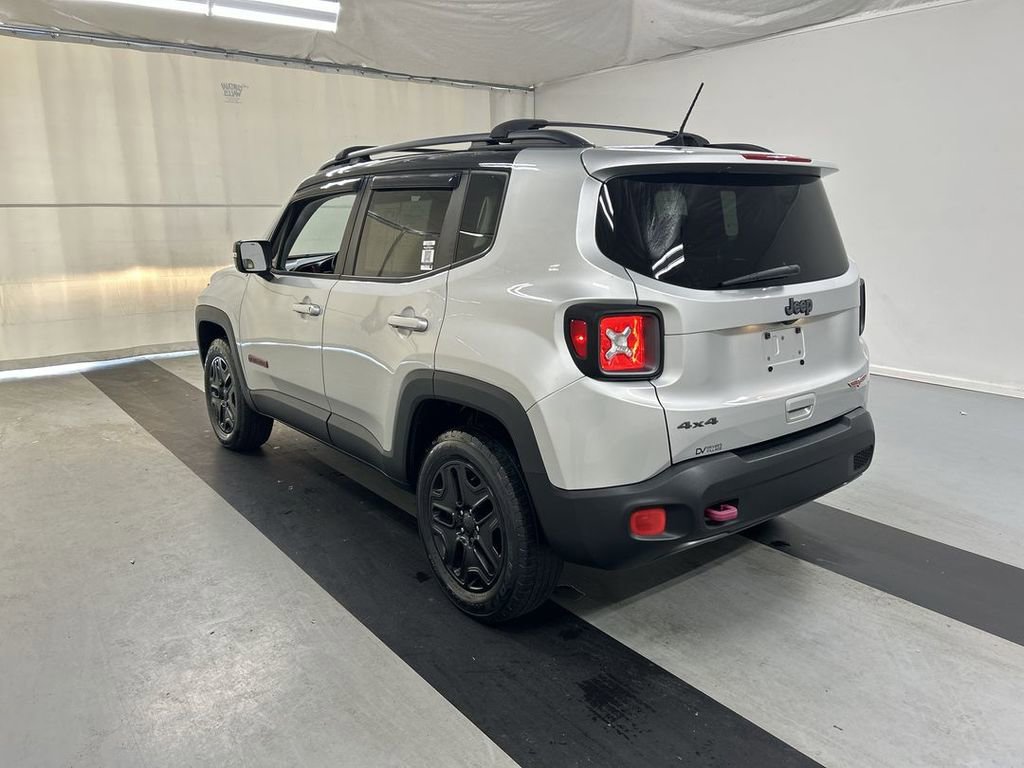 Used 2018 Jeep Renegade Trailhawk image 7