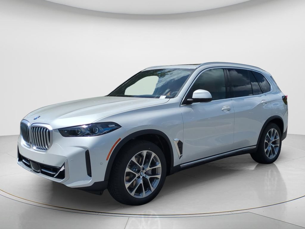 New 2026 BMW X5 xDrive40i w/ Climate Comfort Package