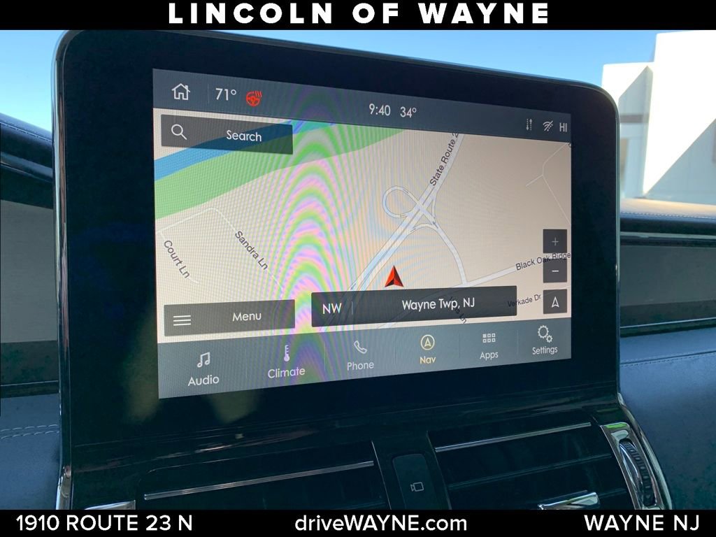 Used 2020 Lincoln Navigator Black Label w/ Cargo Convenience Package image 19