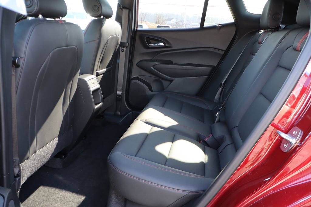 Used 2024 Chevrolet Trax RS w/ Driver Confidence Package image 34