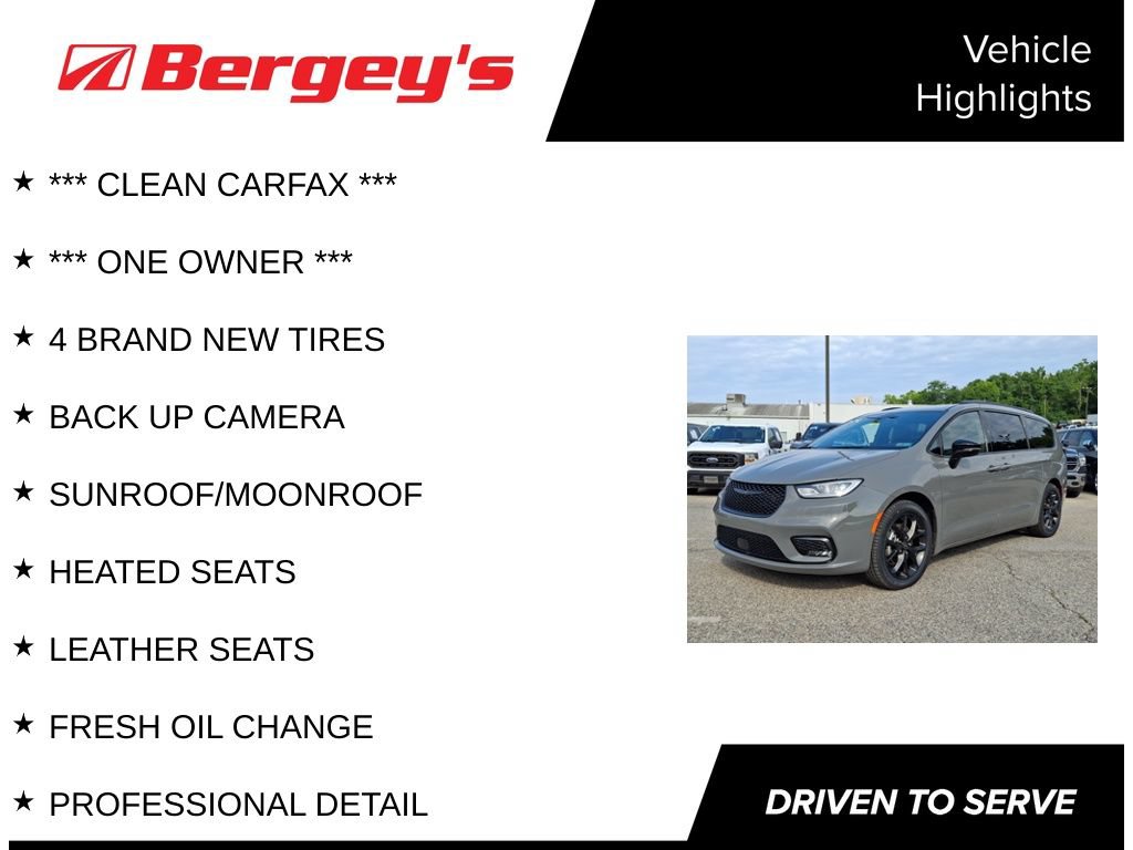 Used 2025 Chrysler Pacifica Limited FWD image 4