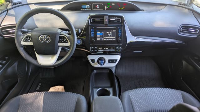 Used 2017 Toyota Prius Two w/ Prius Two Safety Plus Package FWD image 23